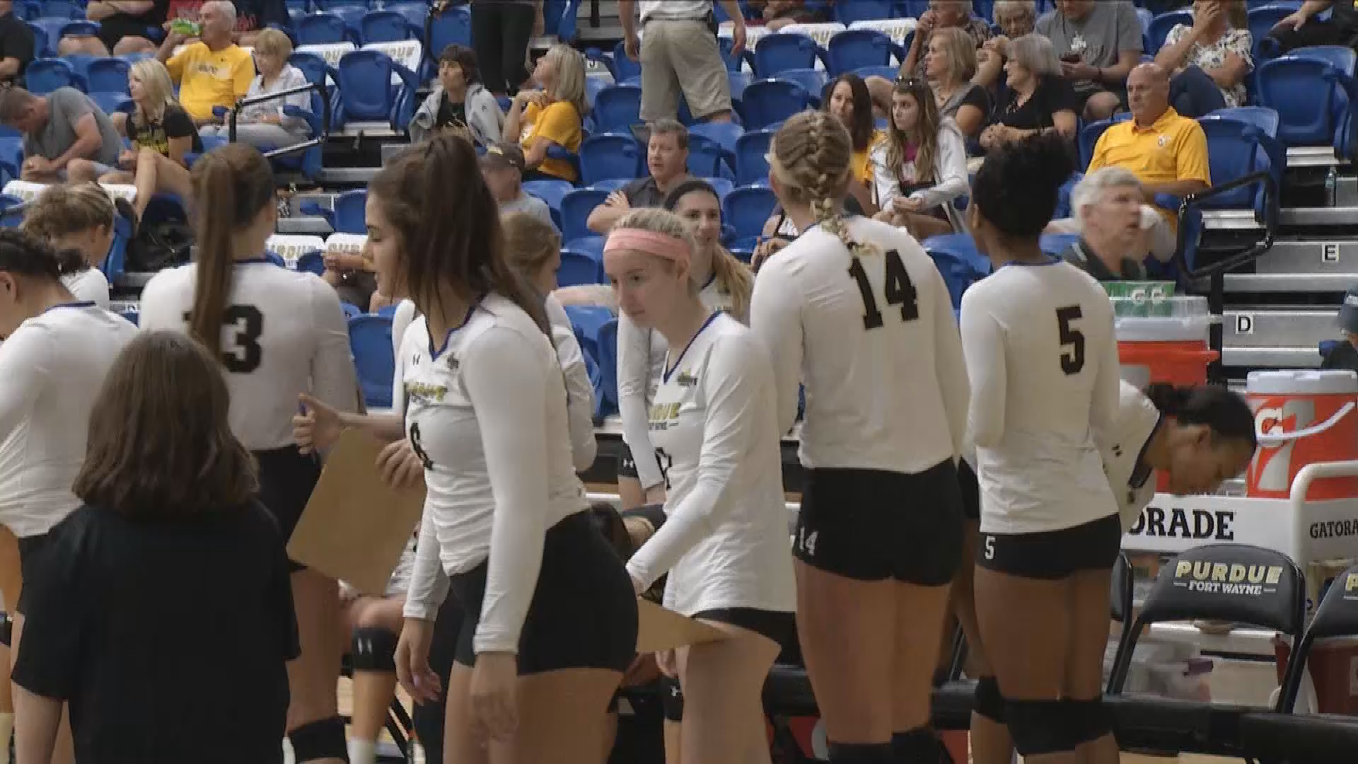 Thumbnail image for Purdue Fort Wayne Women's Volleyball vs Valparaiso (9/18/18)