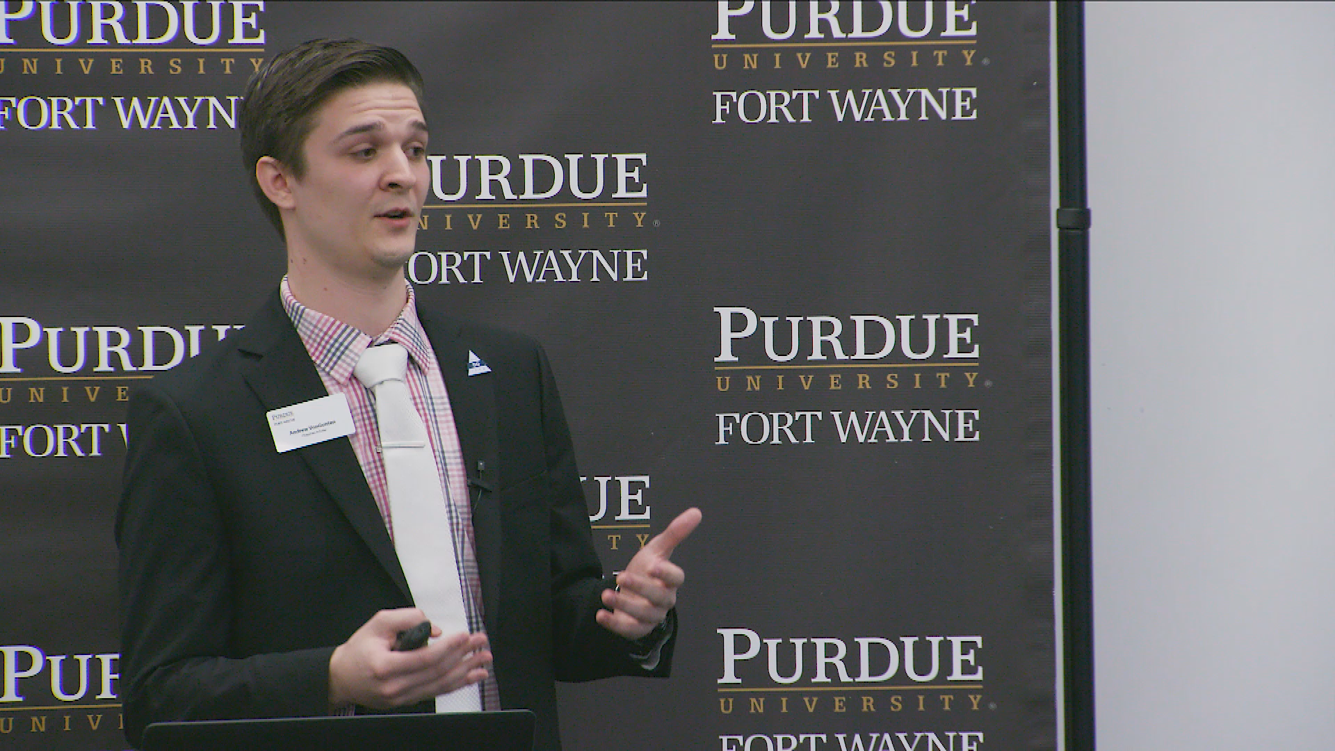 Thumbnail image for 2019 Summit Scholars - Andrew VonGunten