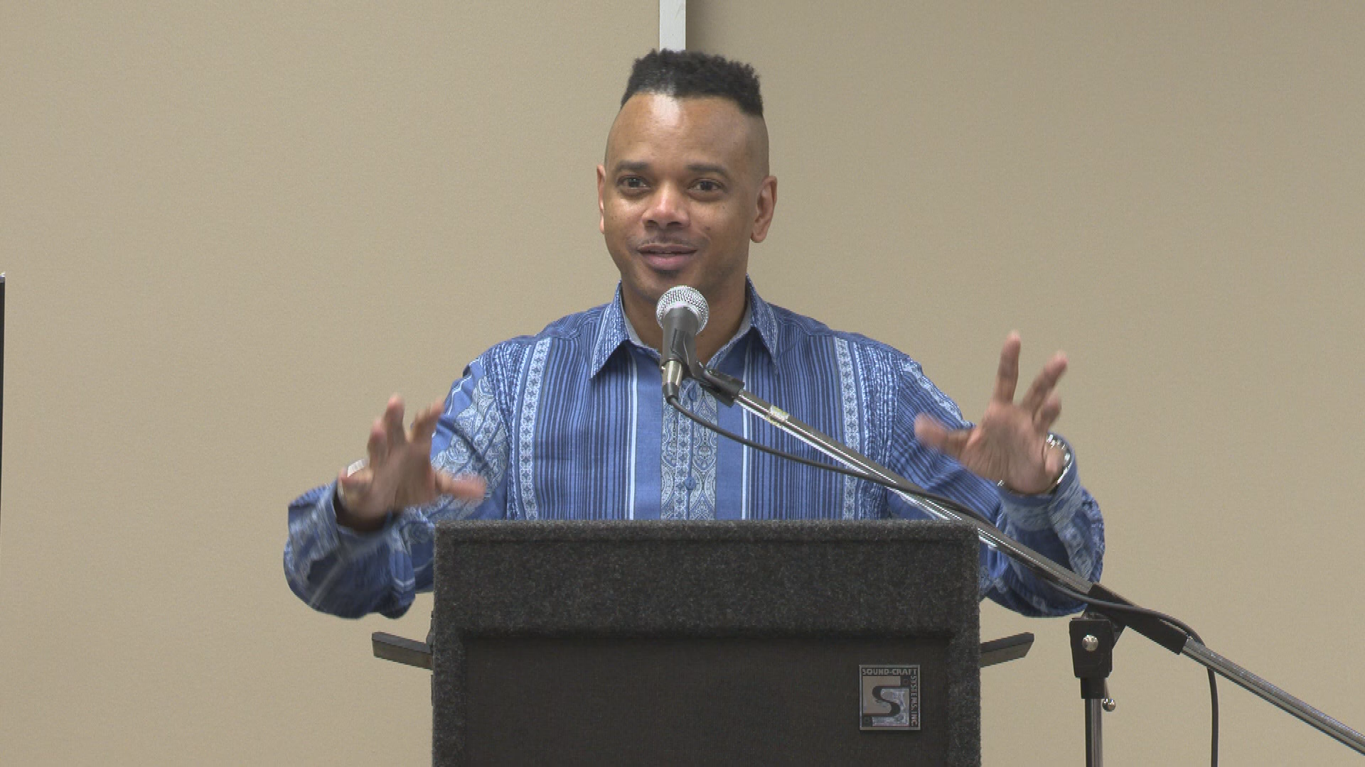 Thumbnail image for Fall 2016 Student Readers